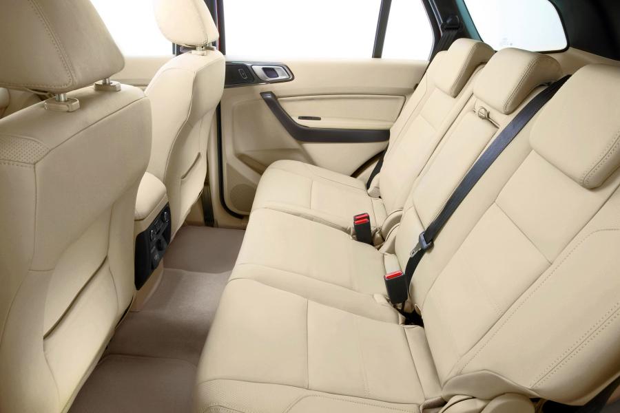  Ford Everest 2014 года  (фото 39 из 50)